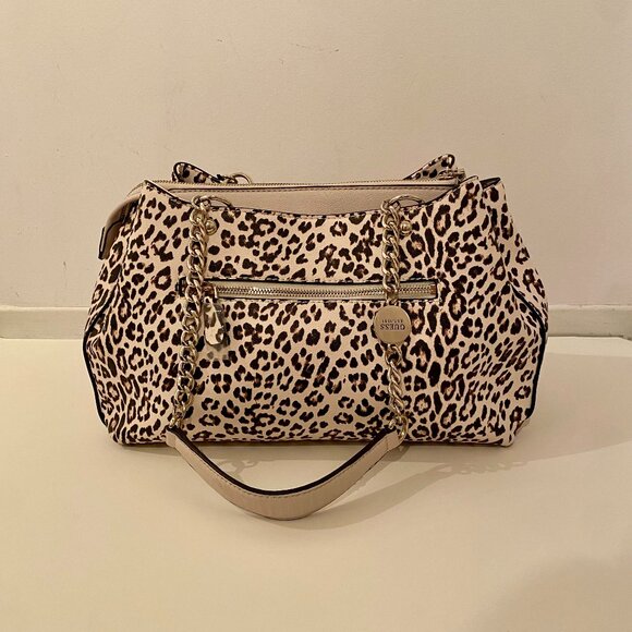 Guess Purse - NEW - Picture 8 of 10